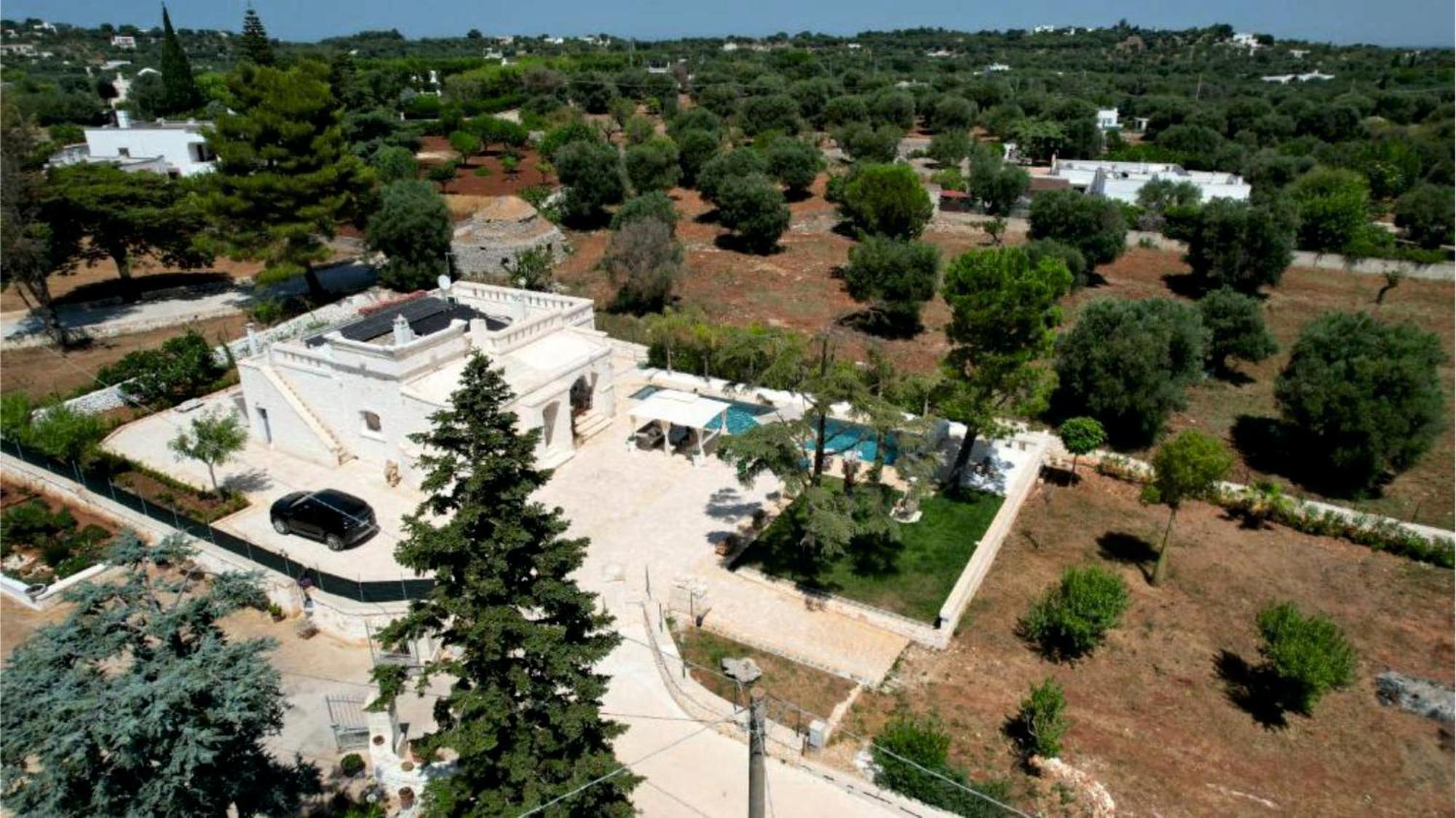 Villa Brachychiton Остуни Экстерьер фото